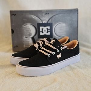 DC black pastel sneakers